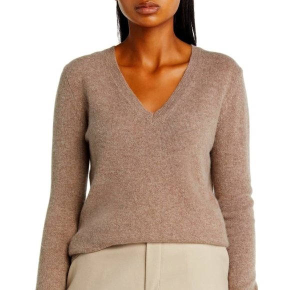 Nordstrom Sweaters - New Nordstrom Cashmere Essential V-Neck Sweater in Brown Taupe size S